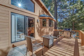 Pet-Friendly Home in Truckee with Balconies and Grill! Truckee